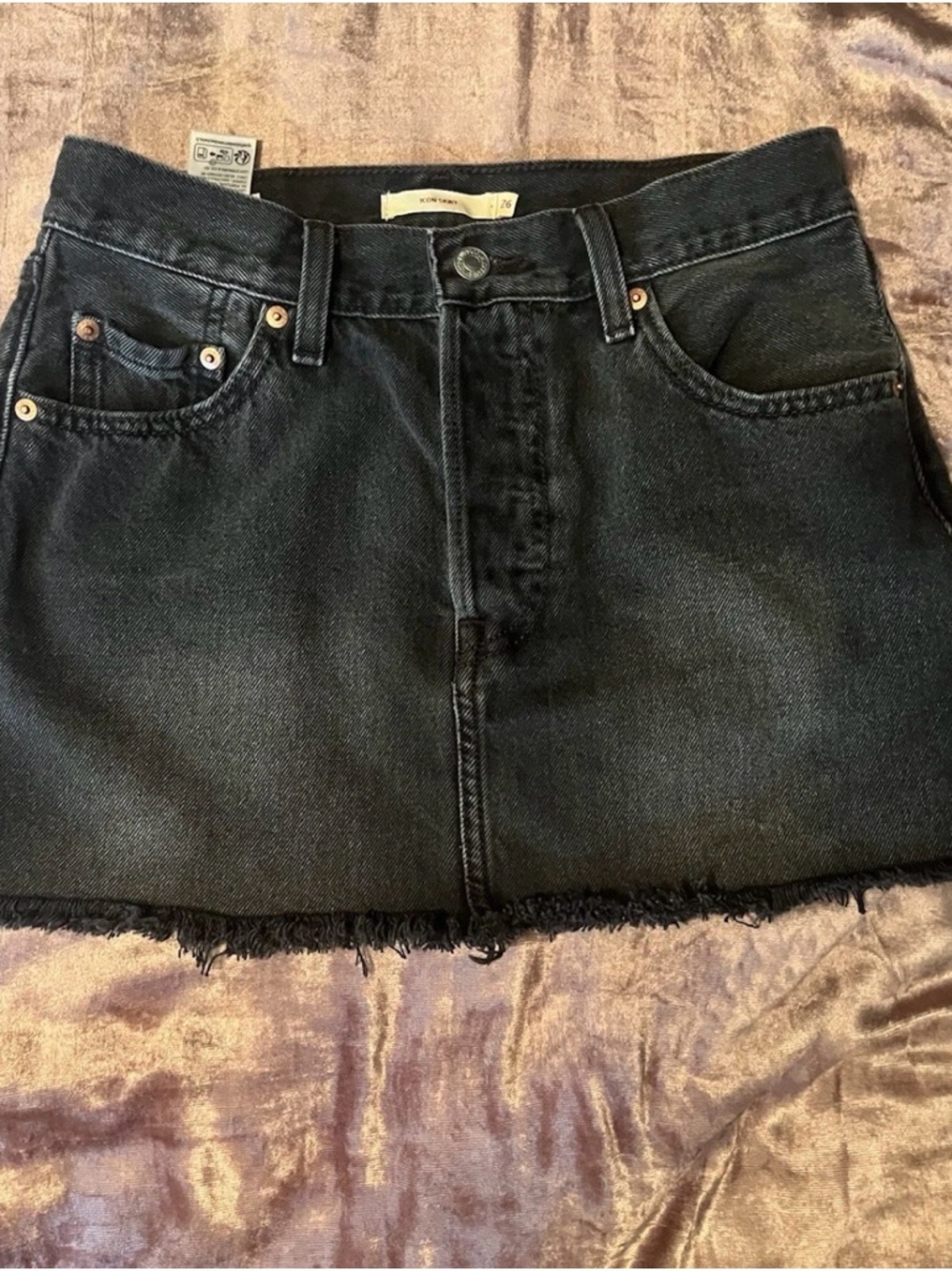 Levi’s Black Denim Mini Skirt - Women's Classic Frayed Hem Size 26